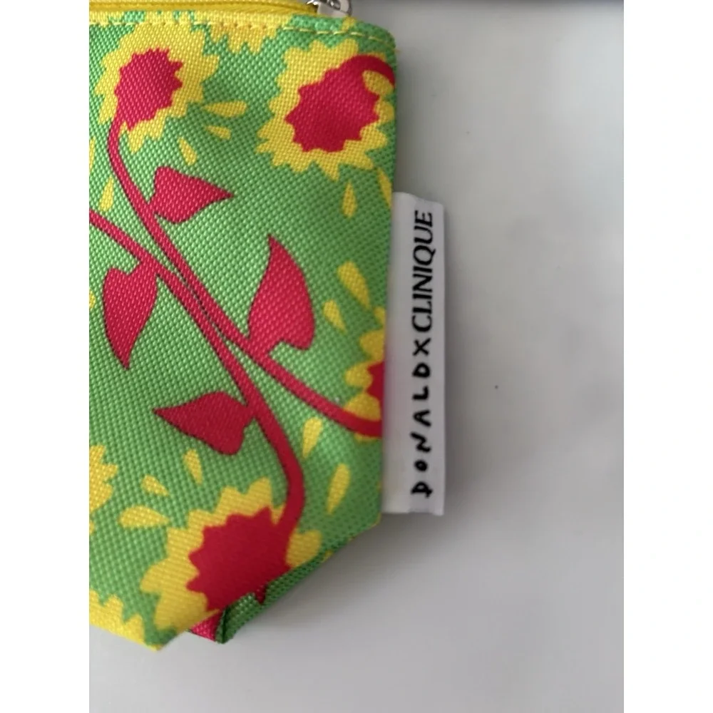Two Clinique Make Up Cosmetic Toiletry Bag Never‎ Used 3217